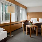Nh Noordwijk Conference Centre Leeuwenhorst 4*