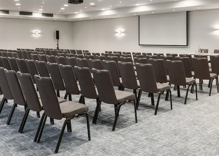 Nh Noordwijk Conference Centre Leeuwenhorst 4*